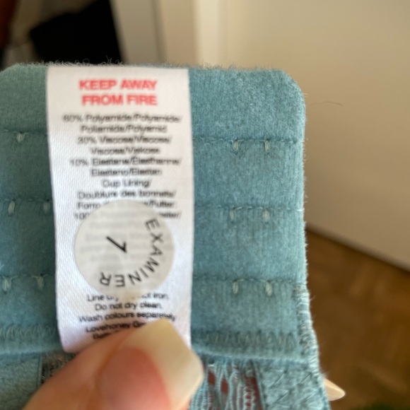 Love honey Parisienne luxe lace bra. Light blue color size small - Picture 5 of 6